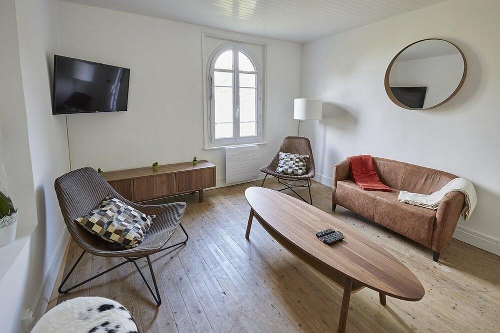 The Originals Hotel Le Cise Restaurant Chambres Et Suites 얼트 외부 사진