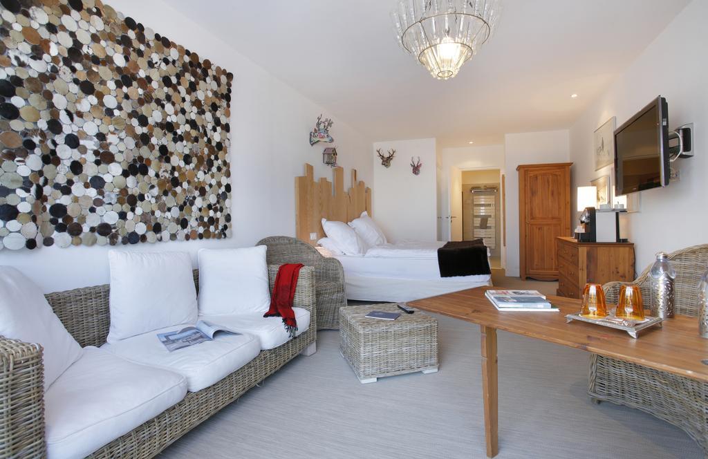 The Originals Hotel Le Cise Restaurant Chambres Et Suites 얼트 객실 사진